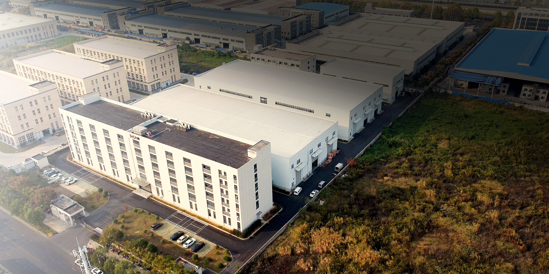 萬能試驗機(jī)廠家_拉力試驗機(jī)_沖擊試驗機(jī)_疲勞試驗機(jī)-萬測